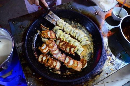 夜宵吃瓜文案搞笑