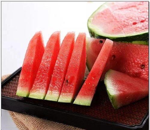 中国吃瓜摄影图片,捕捉生活中的趣味瞬间