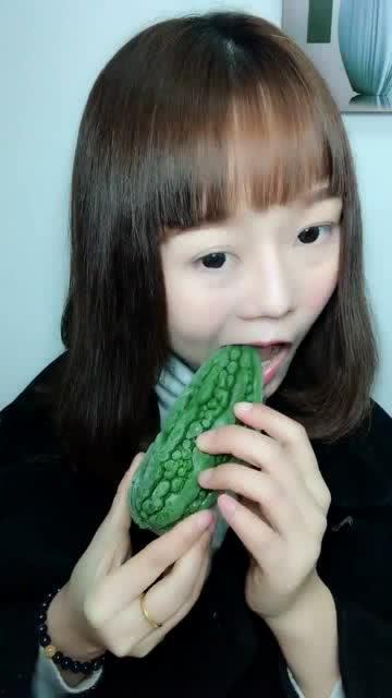 吃瓜酱姐姐,吃瓜酱姐姐带你领略娱乐圈的酸甜苦辣